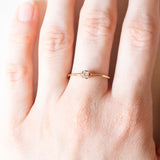 Solitario vintage in oro giallo 14K con diamante di taglio brillante (0.15ct ca.), anni ‘60/‘70