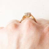 Anello vintage a fiore in oro giallo 9K con diamanti (0.16ctw ca.), anni ‘70/‘80