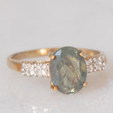 Anello vintage in oro giallo 9K con pietra verde e diamanti, anni ‘80/‘90