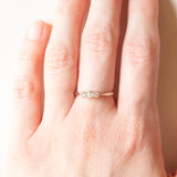 Trilogy antico in oro giallo 18K e platino con diamanti di taglio vecchia miniera (0.18ctw ca.), anni ‘10/‘20