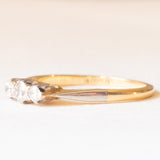 Trilogy antico in oro giallo 18K e platino con diamanti di taglio vecchia miniera (0.18ctw ca.), anni ‘10/‘20