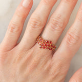 Anello in oro giallo 9K con pietre rosse