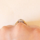 Anello a fiore vintage in oro giallo e bianco 9K con diamanti (0.12ctw ca.), anni ‘80