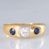 Trilogy gypsy vintage in oro giallo 18K con diamante (0.35ct ca.) e zaffiri (0.36ctw ca.), anni ‘50/‘60