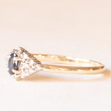Anello vintage in oro giallo e bianco 9K con zaffiro (0.25ct ca.) e diamanti (0.14ctw ca.), anno ‘2001