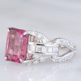 Anello da cocktail vintage in platino con tormalina rosa (3.25ct) e diamanti (0.77ctw), anni ‘70/‘80