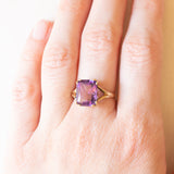 Anello da cocktail vintage in oro giallo 9K con ametista (3.80ct ca.), anno 1999