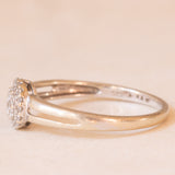 Anello a fiore vintage in oro bianco 9K con diamanti (0.22ctw ca.), anni ‘80/‘90