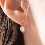 Orecchini pendenti vintage in oro giallo 9K con opali (0.10ctw ca.), anni ‘60