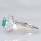 Anello a margherita vintage in platino con smeraldo colombiano (1.07ct) e diamanti (1.01ctw), anni ‘80