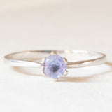 Solitario vintage in oro bianco 9K con tanzanite (0.15ct ca.), anni ‘90