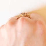 Anello vintage in oro giallo 9K con zirconi cubici rosa e viola e con zircone cubico bianco, anni ‘60/‘70