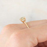 Solitario da cocktail moderno in oro giallo 10K con quarzo citrino (0.35ct ca.), anno 2016