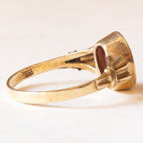 Anello solitario vintage in oro giallo 8K con rubino sintetico (2.50ct ca.), anni ‘40/‘50