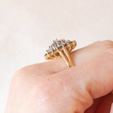 Anello a fiore vintage in oro giallo 14K con zaffiri (0.40ctw ca.) e diamanti (0.40ctw ca.), anni ‘70/‘80