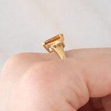Anello da cocktail vintage in oro giallo 9K con scapolite (1.36ct ca.)