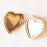 Ciondolo portafoto vintage con lamina in oro giallo 9K su metallo, anni ‘50/‘60