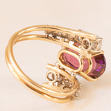 Anello bypass vintage in oro giallo 18K con tormalina rosa (4ct ca.) e diamanti di taglio brillante (0.90ctw ca.), anni ‘80