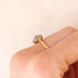 Anello a fiore vintage in oro giallo 9K con diamanti (0.20ctw ca.)