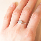 Anello vintage in oro bianco 9K con diamanti (0.20ctw ca.), anni ‘80/‘90