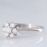 Anello a margherita vintage in oro bianco 14K con diamanti di taglio brillante (0.45ctw ca.)