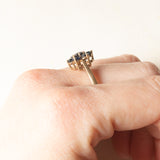 Anello a margherita in oro giallo 9K con zaffiri (1.20ctw ca.), anno 1992