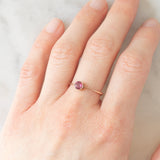 Solitario antico in oro giallo 9K con tormalina rosa (0.25ct ca.), anni ‘10/‘20