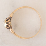 Solitario a fascia antico in oro giallo 14K con diamante di taglio rosetta (0.30ct ca.), fine ‘800/inizio ‘900