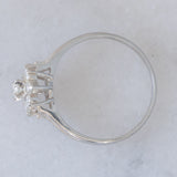 Anello a fiore vintage in platino con diamanti di taglio brillante (0.32ctw), anni ‘70/‘80
