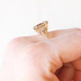 Anello da cocktail vintage in oro giallo 9K con quarzo citrino (4.20ct ca.) e diamanti