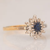 Anello a margherita vintage in oro giallo 9K con zaffiro (0.40ct ca.) e diamanti (0.12ctw ca.), anno 1986