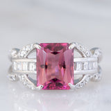 Anello da cocktail vintage in platino con tormalina rosa (3.25ct) e diamanti (0.77ctw), anni ‘70/‘80
