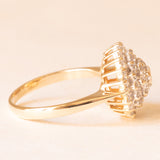 Anello a fiore vintage in oro giallo 9K e diamanti (0.25ctw ca.), anno 1994
