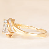 Anello vintage in oro giallo 9K con acquamarina (0.90ct ca.) e diamanti (0.12ctw ca.), anni ‘80