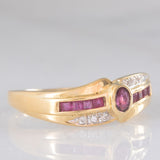 Anello vintage in oro giallo 18K con rubini e diamanti, anni ‘60/‘70