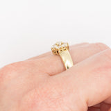 Anello a fiore con fede in oro giallo 14K con diamanti di taglio brillante (0.50ctw ca.), anni ‘80