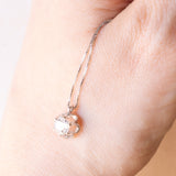 Collana con catenina in oro bianco 18K con punto luce in oro bianco 18K e con diamante di taglio vecchio (0.46ct ca.)