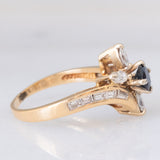 Anello a fiore vintage in oro giallo 14K con zaffiro (0.50ct ca.) e diamanti (0.90ctw ca.), anni ‘70/‘80