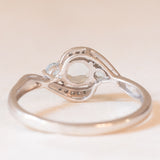 Anello vintage in oro bianco 9K con acquamarine (0.40ctw ca.) e diamanti (0.08ctw ca.), anni ‘80/‘90