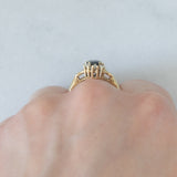 Anello a margherita vintage in oro giallo 14K con zaffiro (0.70ct ca.) e diamanti (0.20ctw ca.), anni ‘80