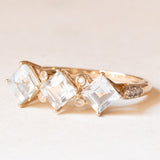 Anello vintage in oro giallo e bianco 9K con acquamarine (1.50ctw ca.) e diamanti (0.10ct ca.), anno 2012