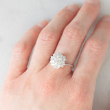 Anello a fiocco di neve in oro bianco 14K con diamanti di taglio brillante (1ctw ca.), anni ‘70/‘80