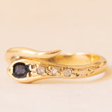 Anello vintage a forma di serpente in oro giallo 18K con zaffiro (0.20ct ca.) e diamanti, anni ‘60/‘70