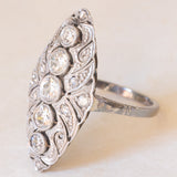 Anello Art Nouveau in oro bianco 14K con diamanti di taglio vecchia Europa (0.70ctw ca.) e di taglio rosetta, anni ‘20