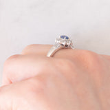 Anello a margherita vintage in platino con zaffiro (0.51ct) e diamanti (0.43ctw), anni ‘90