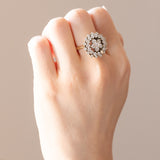 Anello a fiore vintage in oro giallo 18K con diamanti di taglio brillante (1.60ctw ca.), anni ‘60/‘70