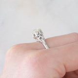 Solitario antico in oro bianco 18K con diamante di taglio rosa coroné (0.60ct ca.), anni ‘20/‘30