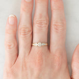 Solitario vintage in oro giallo 9K con diamanti (centrale di taglio brillante e di 0.20ct ca.)