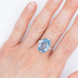 Anello da cocktail Art Déco in oro giallo 14K e argento con spinello azzurro (7.50ct ca.), anni ‘30