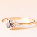 Anello vintage in oro giallo e bianco 9K con zaffiro (0.40ct ca.) e diamanti (0.14ctw ca.), anni ‘2000